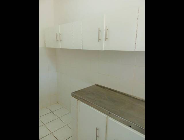 1 BEDROOM PROPERTY TO RENT IN GLENWOOD